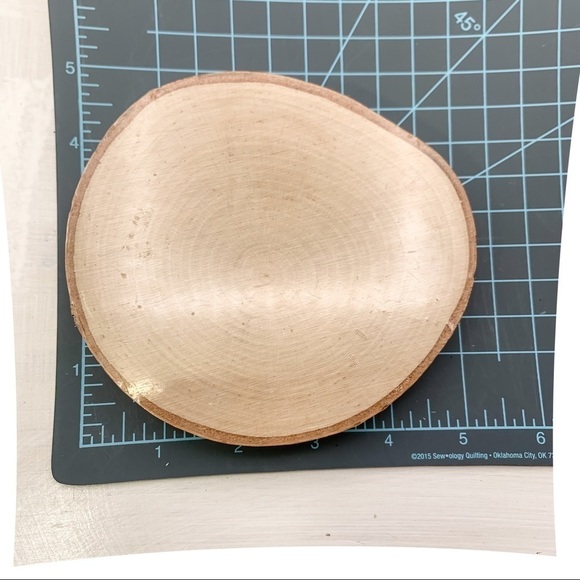 Birch Round Tree Slice - 4” x 1/2” - Picture 2 of 5